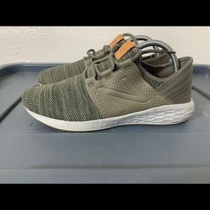 New Balance Cruz V2 fresh foam sneakers
